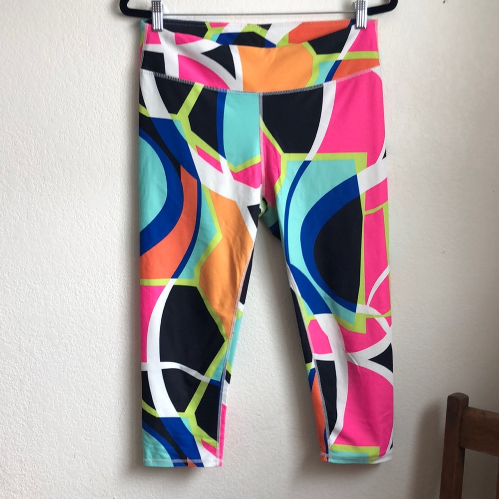 Fabletics Capri Geometrical Print -sz L